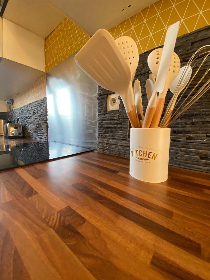 Apartament Capsule Cozy Raismes Zewnętrze zdjęcie